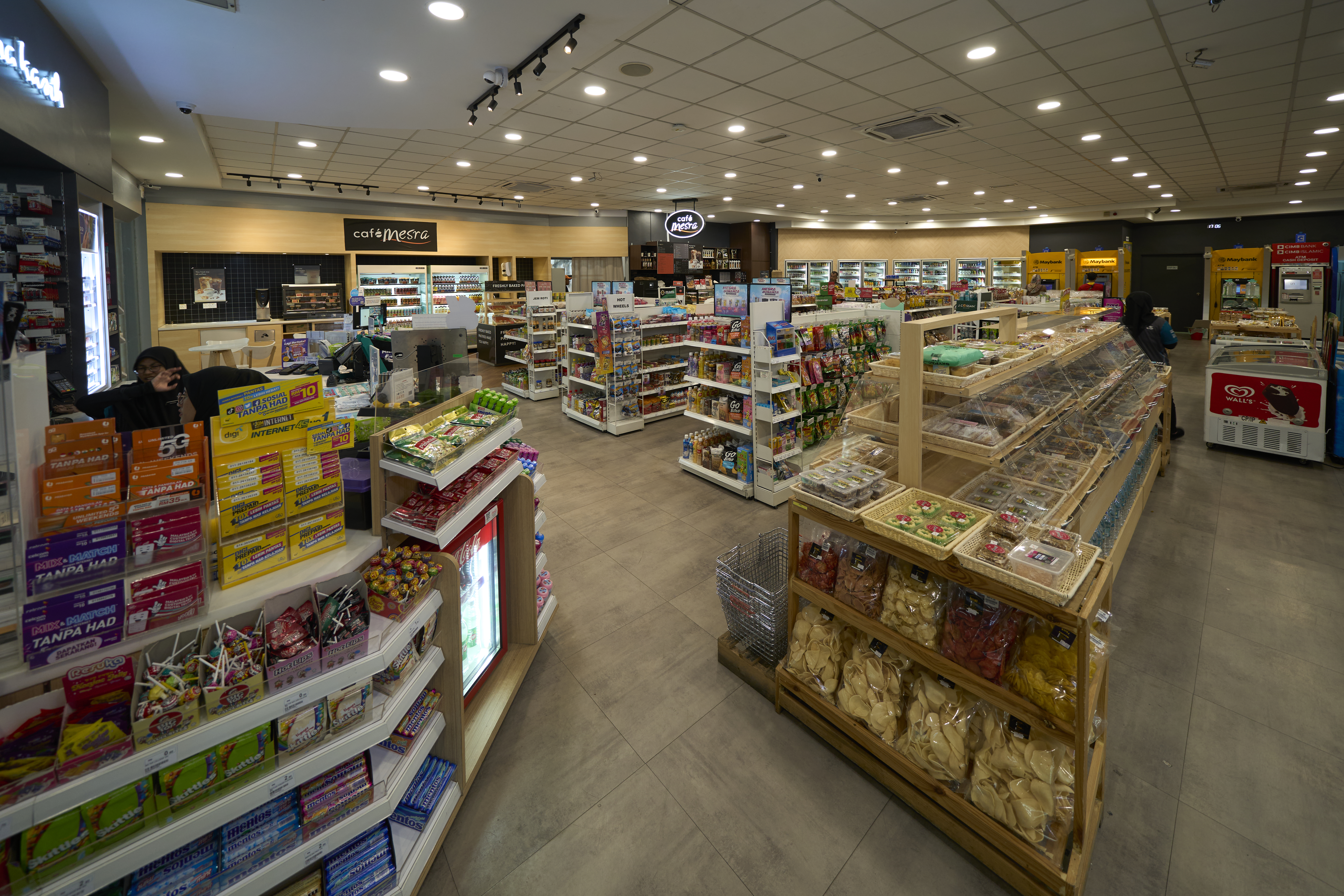 Kedai Mesra store aisles